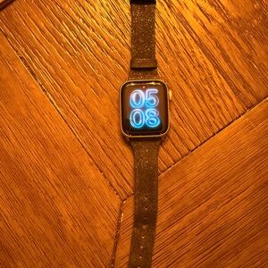 Apple Smartwatch with Black Strap 40mm